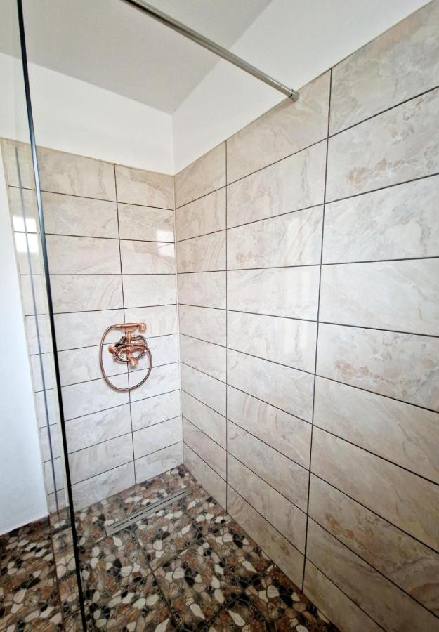 Floresti House 21 Roandola Экстерьер фото